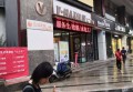 杭州生意好的夜总会招聘酒水促销员,薪资待遇包括基本工资外还有其他福利吗？