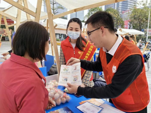 抖音放心借平台人工客服的电话
